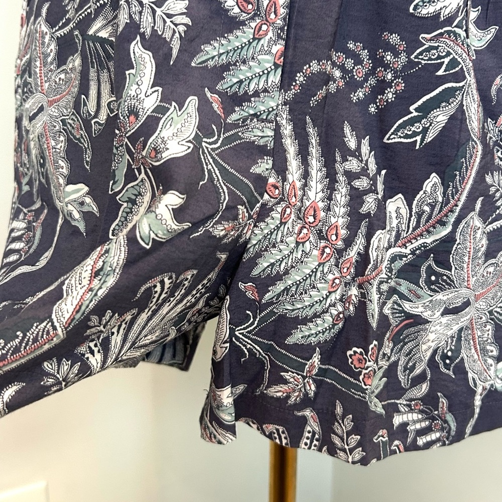 Loft Floral Romper Crossover V-Neck Sleeveless Versatile Waist Tie Size 8 - Picture 5 of 10